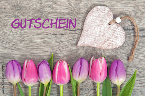 Tulpen und Herz: Gutschein