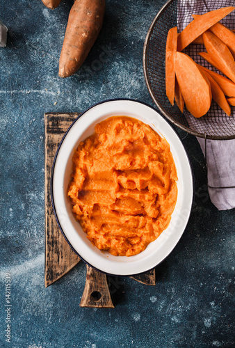 Baked mashed sweet potatoes puree casserole vegetarian main dish