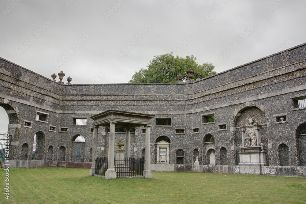 cimetière et monument funéraire en Angleterre
