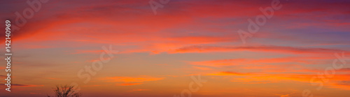 red sunset © Vivida Photo PC