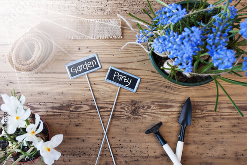 Sunny Flowers, Signs, Text Garden Party, Tools