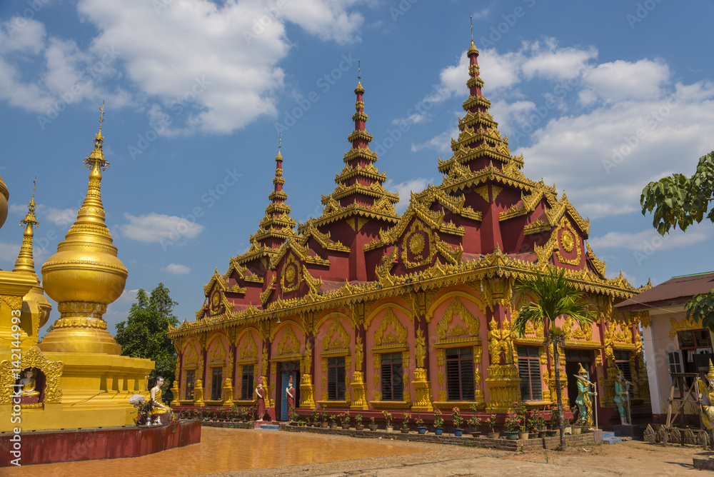 Burmese style temple, Ye city
