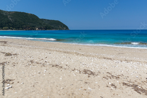 Fototapeta Naklejka Na Ścianę i Meble -  Panoramic view of Agios Ioanis beach with blue waters, Lefkada, Ionian Islands, Greece