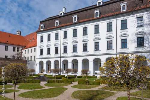 Augsburg Palais Schwäzler Innenhof