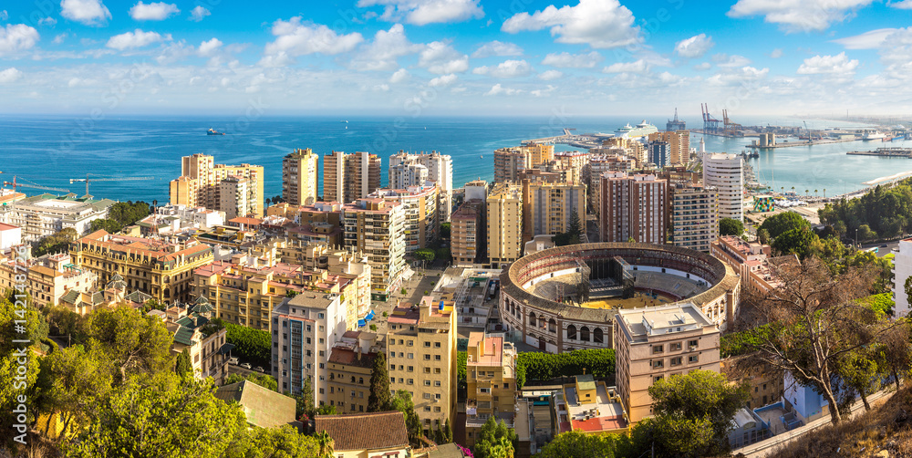 Fototapeta premium Panoramic view of Malaga
