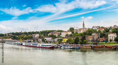 Belgrade cityscape in Serbia © Sergii Figurnyi