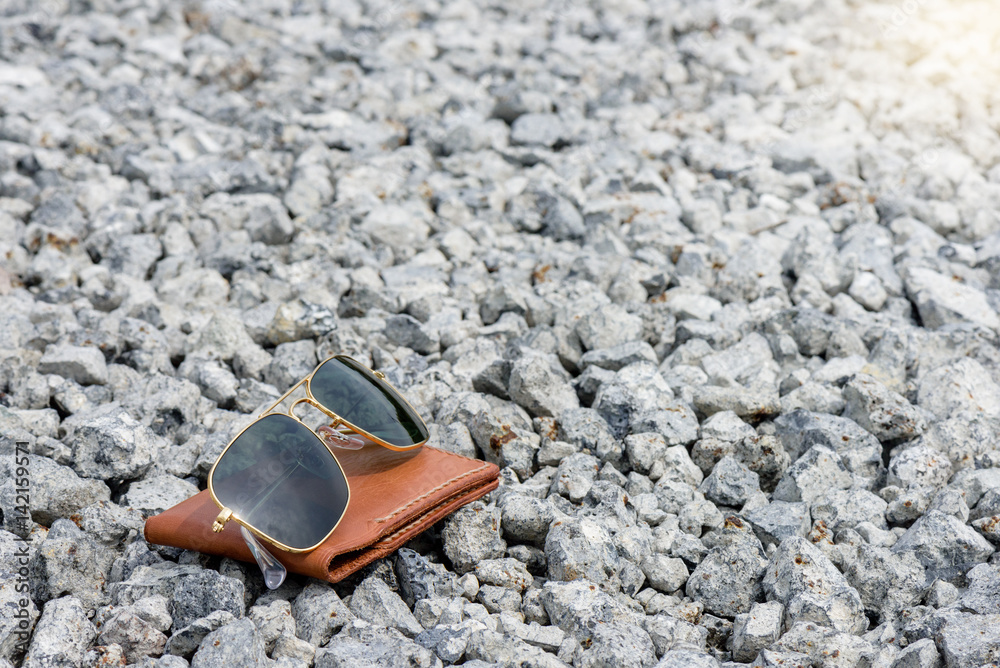 sunglasses sunglasses