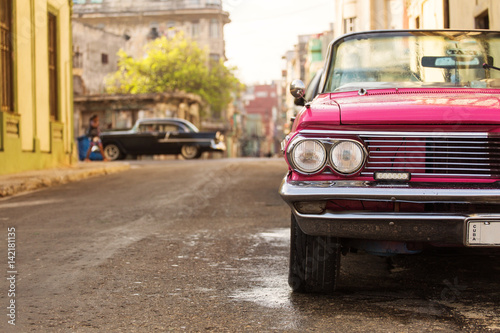 Old car on street of Havana, Cuba © danmir12