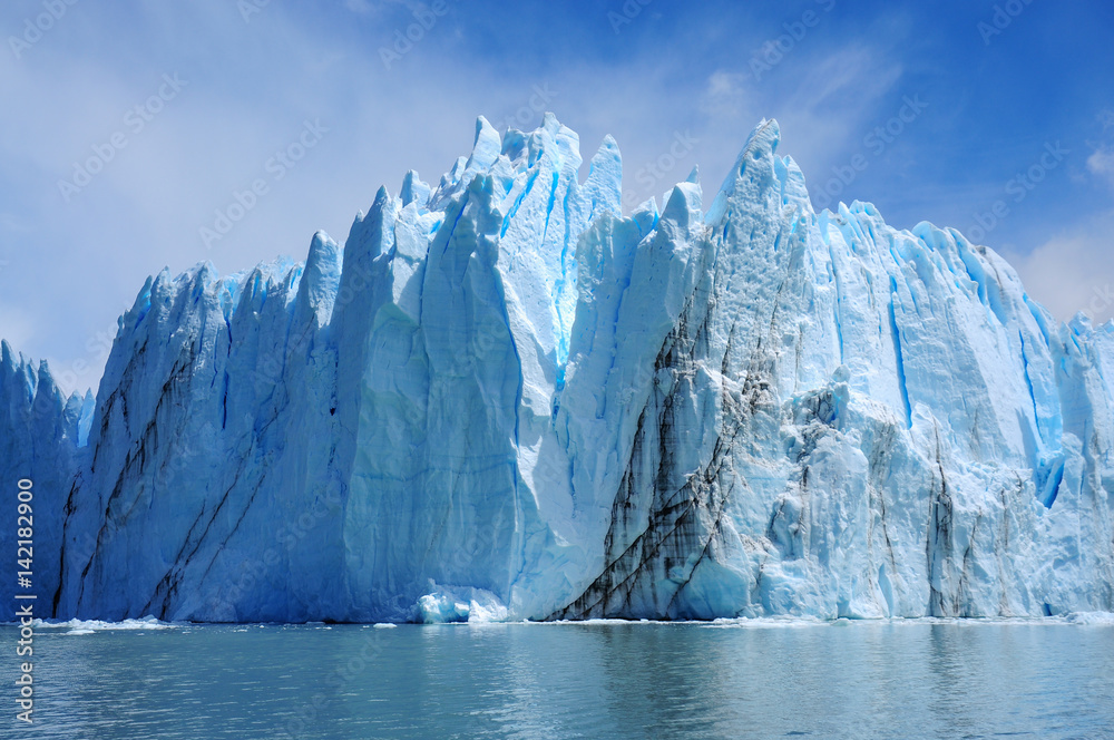 Fototapeta Perito Moreno Glacier, the most beautiful glaciers in the world. Located in Patagonia, Argentina. Travel Destination. Global Warming.