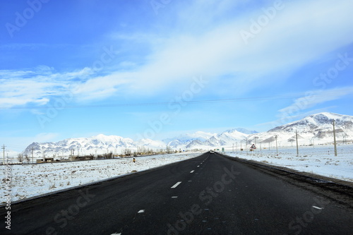 Shahin Shahr to Fereydoun Shahr, Esfahan, on the spring road trip, within 2 hour drive environment will totally change  