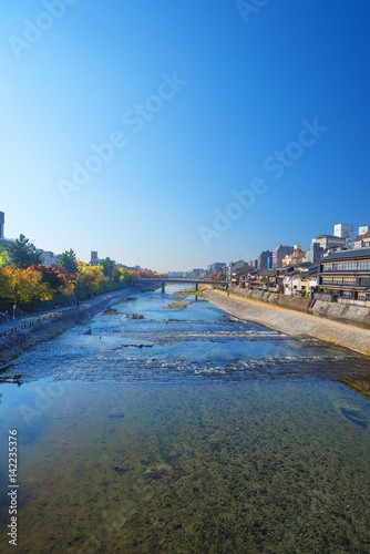 秋の鴨川