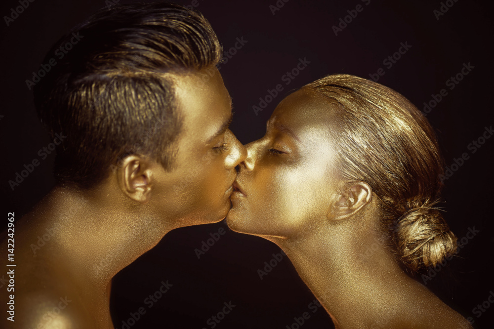 Pair, painted with gold paint, kisses.Affinity unreality single unit Pair, painted with gold paint, kisses.Affinity unreality single unit