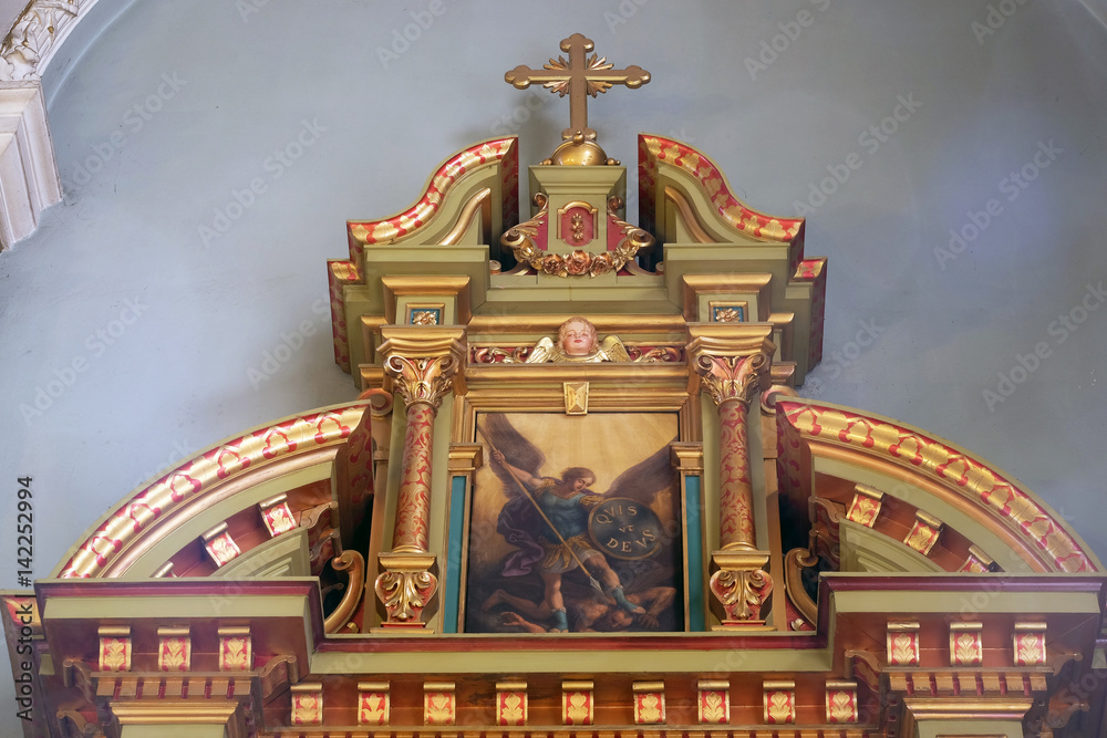 Fototapeta premium Archangel Michael, altarpiece in the Basilica of the Sacred Heart of Jesus in Zagreb, Croatia
