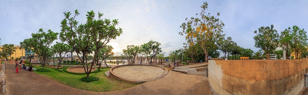 360 Panorama of public park
