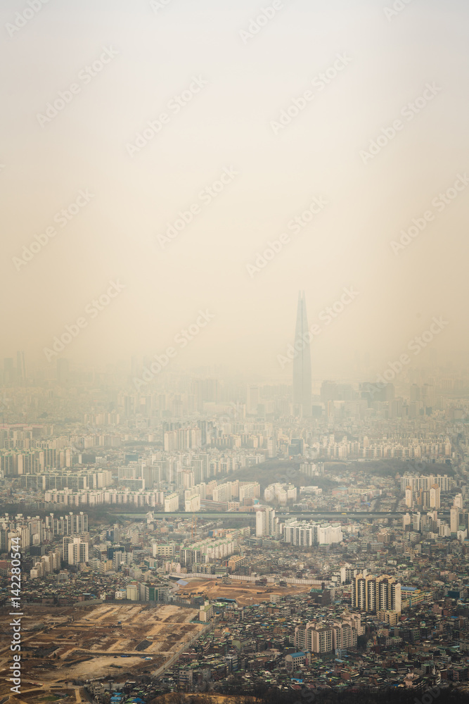 In the city of Seoul in serious fine dust
