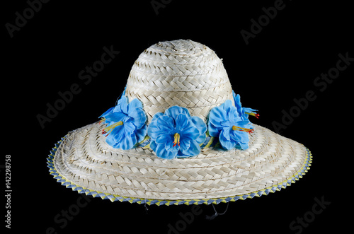 beach hat and flower isolat...