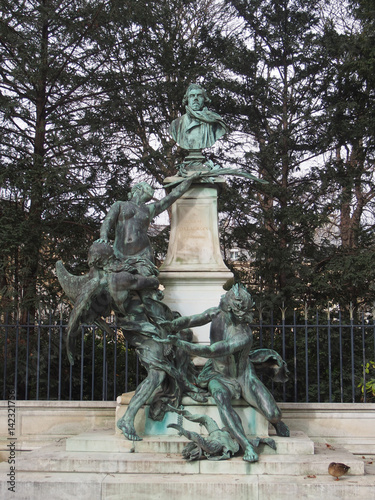 Photos Monument Eugène Delacroix au Jardin du Luxembourg - Paris