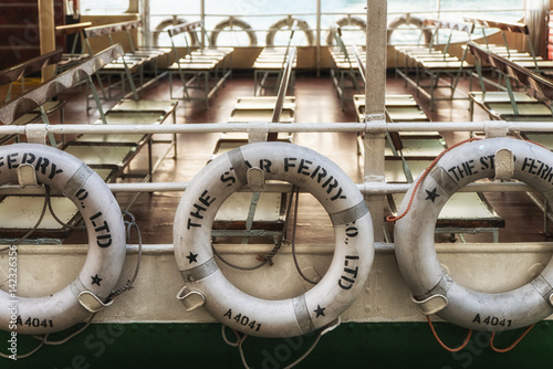 Star Ferry liferings
