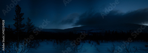 Obraz na plátne Morning in Russian Lapland, Kola Peninsula