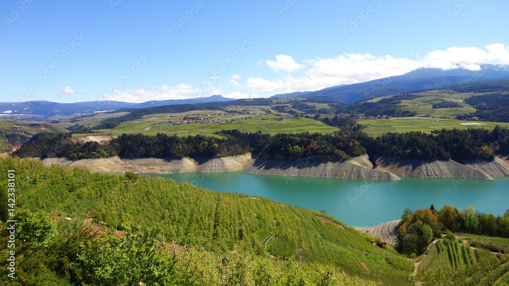 Trentino Alto Adige, Cles: Lago artificiale di Santa Giustina.