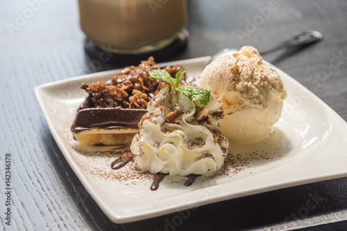 Ice-cream with cake