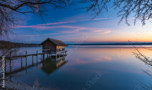 Sunset at lake Ammersee © P. Meybruck