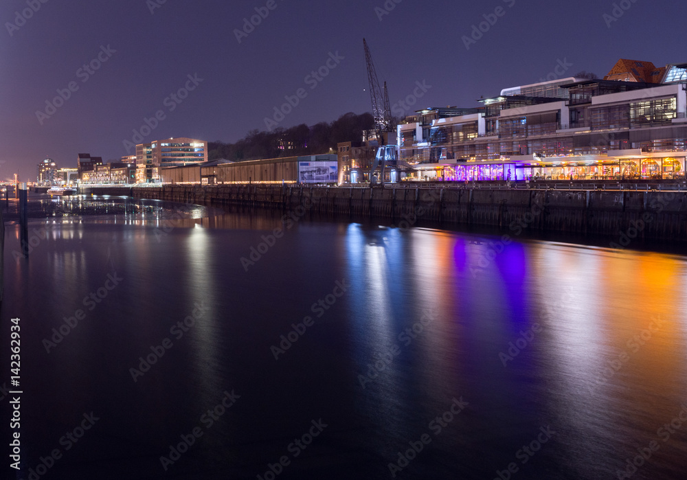 Restaurants in the harbor of Hamburg at night