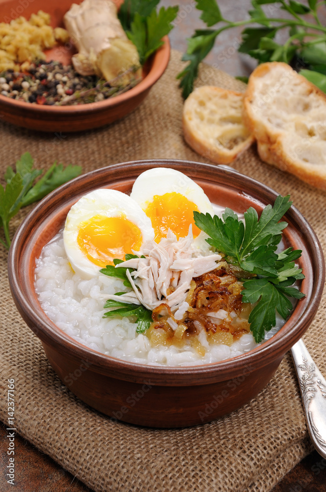 Rice porridge with egg Rice porridge with egg