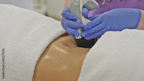 Body treatment device using the latest and finest technological advances