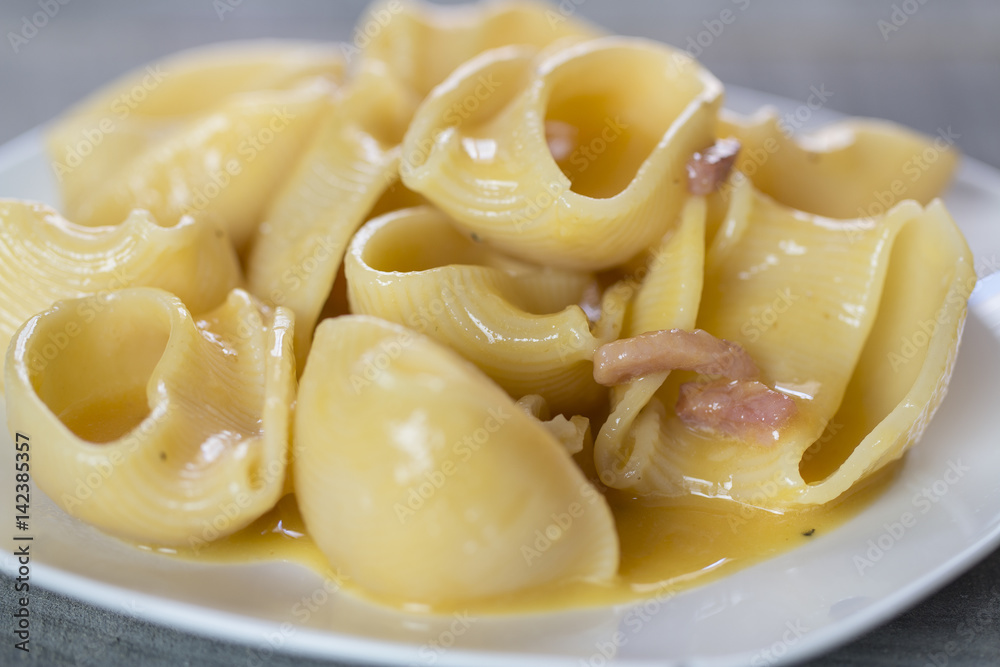 Pasta lumaconi.