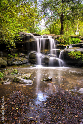 Fototapeta Naklejka Na Ścianę i Meble -  Hunts creek waterfalls in Sydney