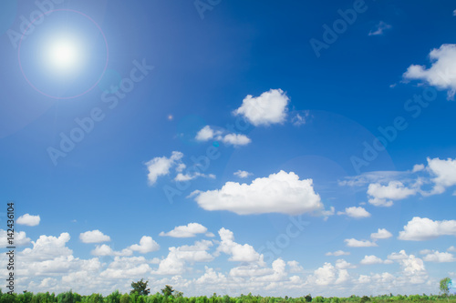 Fototapeta Naklejka Na Ścianę i Meble -  Blue sky and cloud