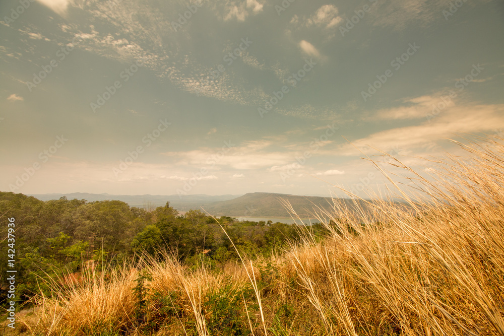 Obraz premium mountain and sky