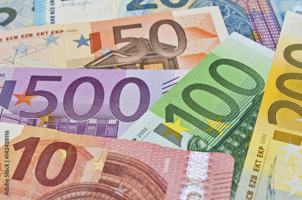 Viele verschiedene Euro-Geldscheine Viele verschiedene Euro-Geldscheine