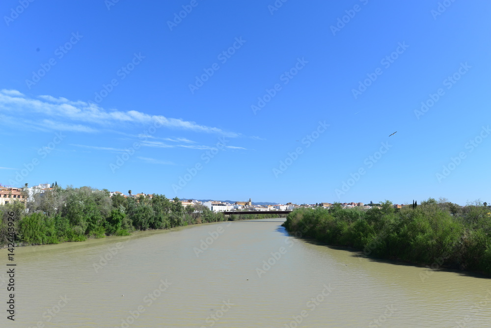 Guadalquivir und Puente Romano in Cordoba Guadalquivir und Puente Romano in Cordoba
