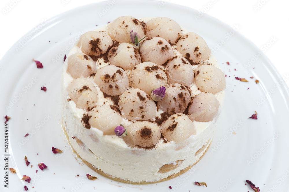 Fresh litchi macaroon cake with custard rose fragance Fresh litchi macaroon cake with custard rose fragance