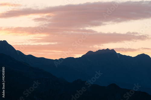Vanilla mountain silhouettes © eternal aviv