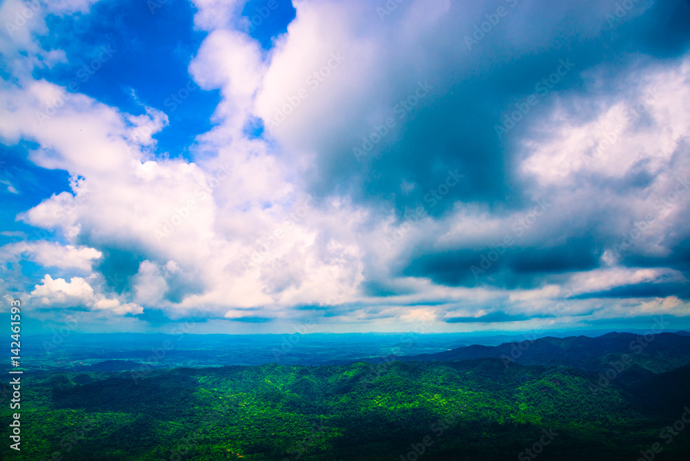 Obraz premium High angle view. Cloud mountain sky