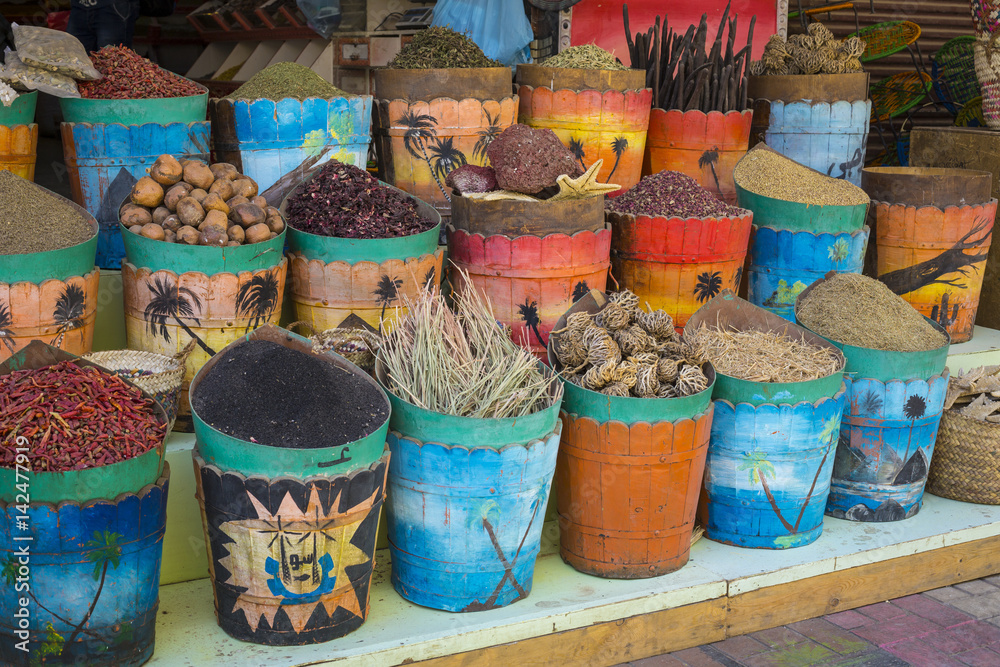 Fototapeta premium Traditional spices market with herbs and spices in Aswan, Egypt.