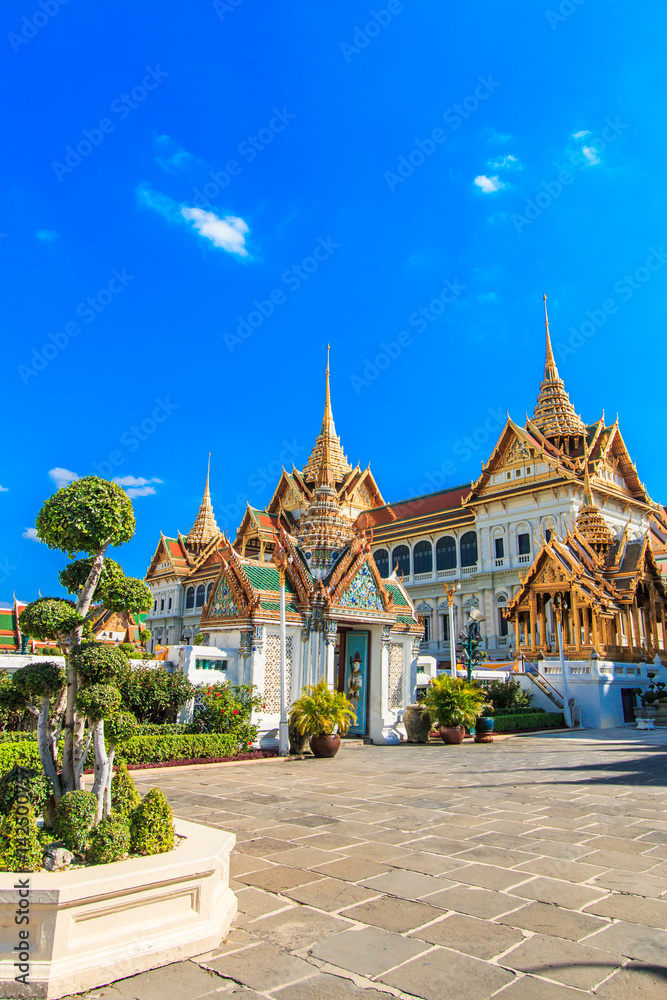 Naklejka premium Royal grand palace near Wat Phra Kaew in Bangkok of Thailand