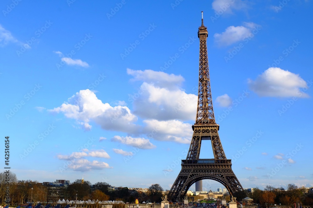 Eiffel tower with blue sky in the evening