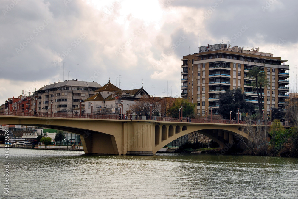 Puente en Sevilla