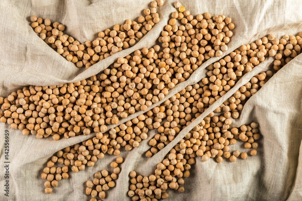 Fototapeta premium soybean on wooden table