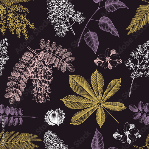 Vector spring background. Seamless pattern with hand drawn blossoming trees sketch. Vintage floral illustration.