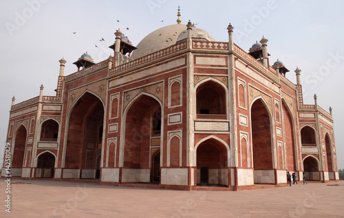 Humayun's Tomb, built by Hamida Banu Begun in 1565-72, Delhi, India  © zatletic