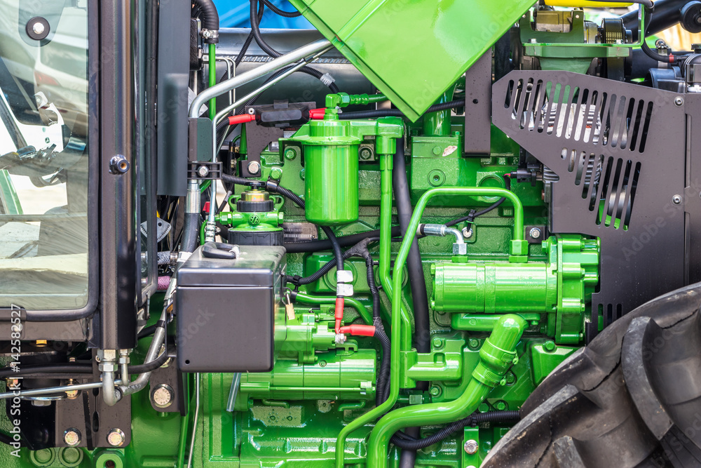 Motor de trator. Motor de trator.