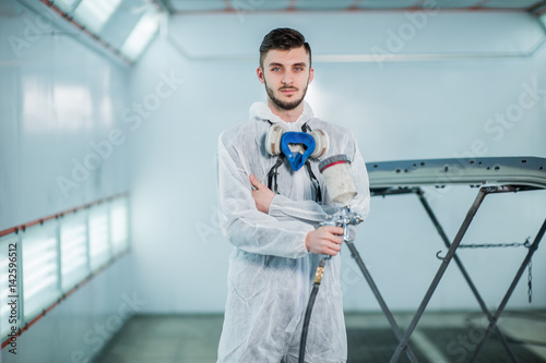 Repair and painting car car mechanic