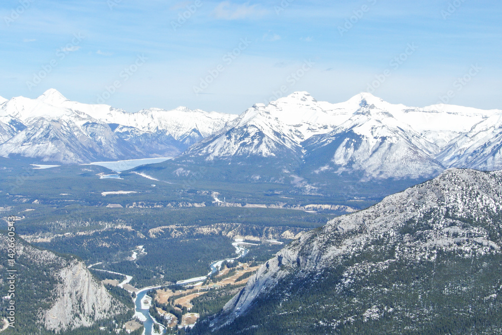 Fototapeta premium Beautiful View of Banff National Park from the Viewpoint on Sulphur Mountain in Alberta