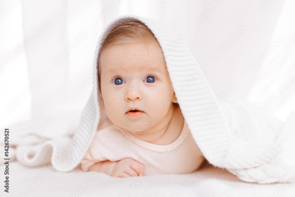 baby girl, new born baby girl, new born