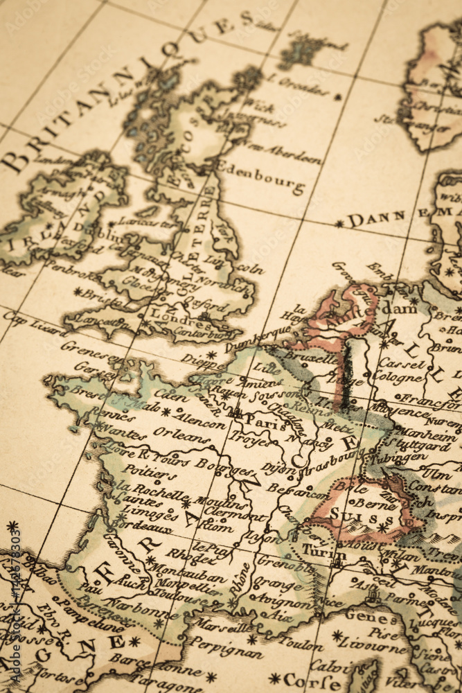 アンティークの古地図　フランスとイギリス